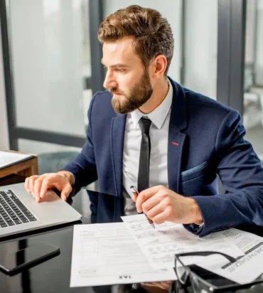 Essential-Tips-for-Small-Business-Owners-on-Efficient-Tax-Preparation